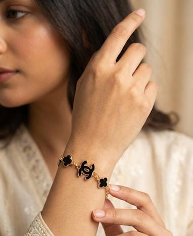 Black Crystal Flower Bracelet