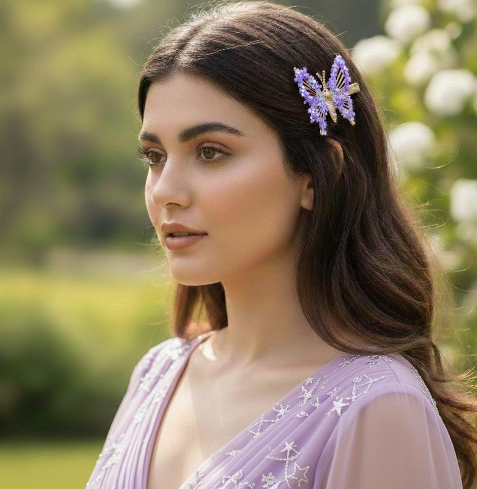 Elegant Star-Embellished Butterfly Hair Pin for Women